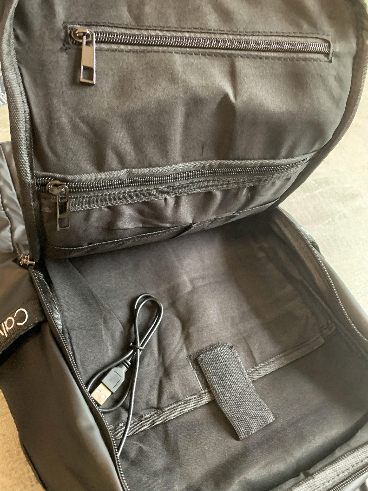 Mochila Calvin Klein Tech Urban Premium (foto 2)