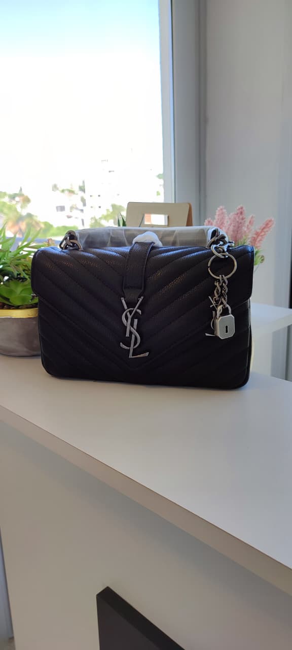 Bolso de Mano y Hombro "College Noir" – Negro con Plata (foto 5)