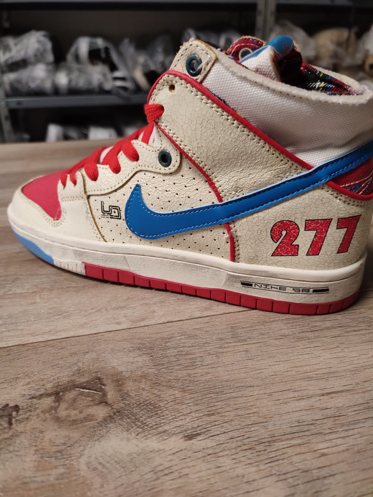 Nike SB Dunk High Pro "Ishod Wair x Magnus Walker" (Urban Outlaw) (foto 3)