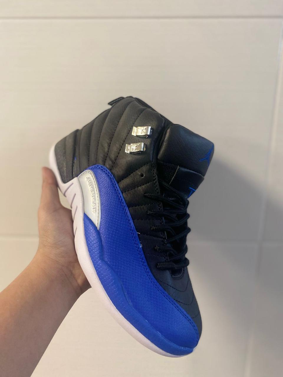 Air Jordan 12 Retro "Hyper Royal"