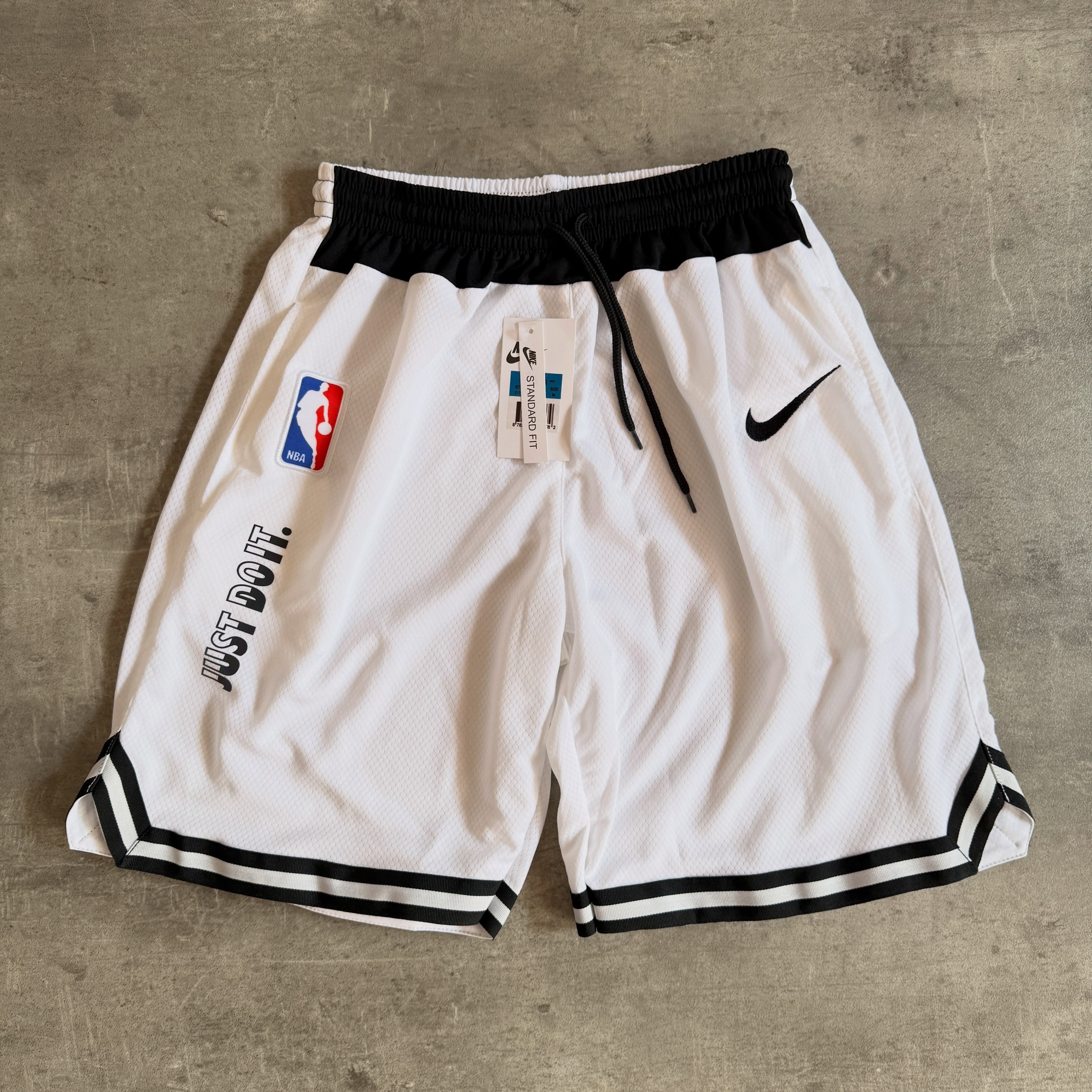 SHORT NBA NIKE BLANCO