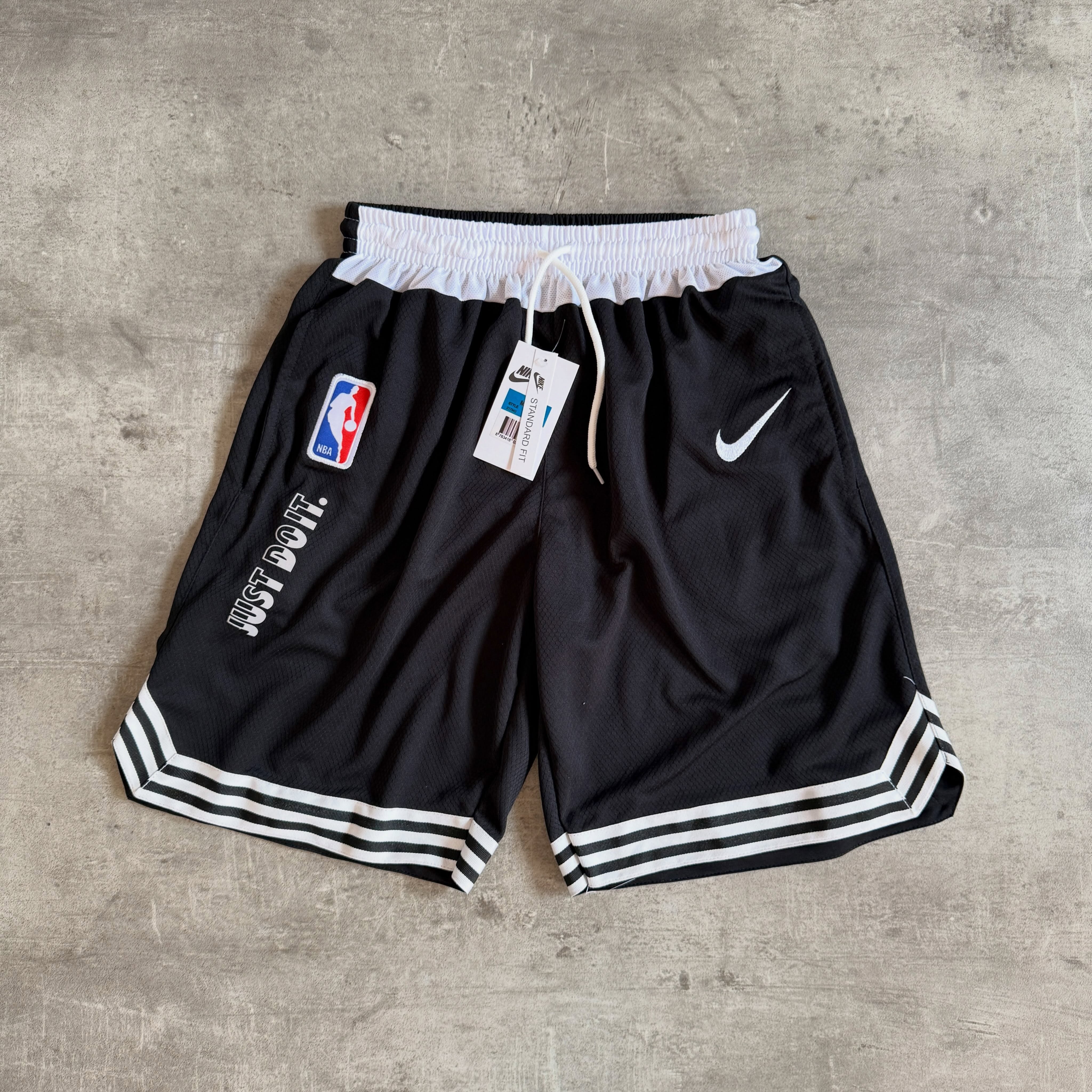 SHORT NBA NIKE NEGRO