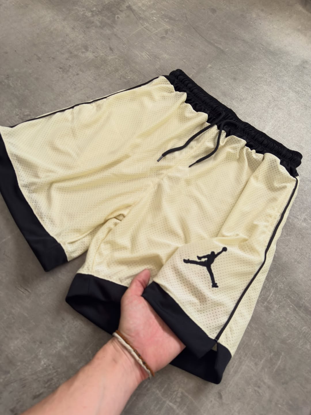 SHORT JR (foto 2)